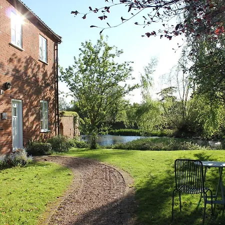 Spixworth Hall Cottages Exterior photo