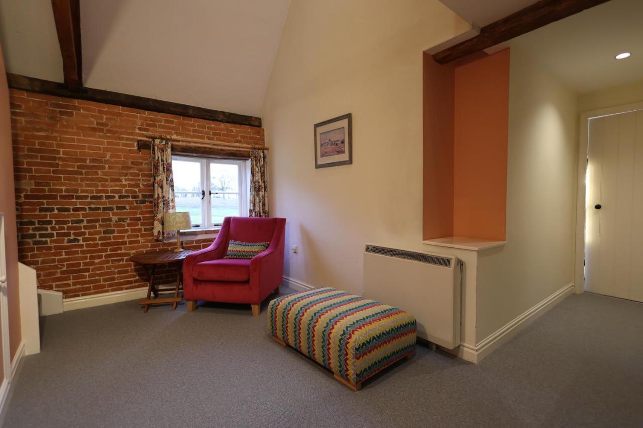 Hall * Spixworth